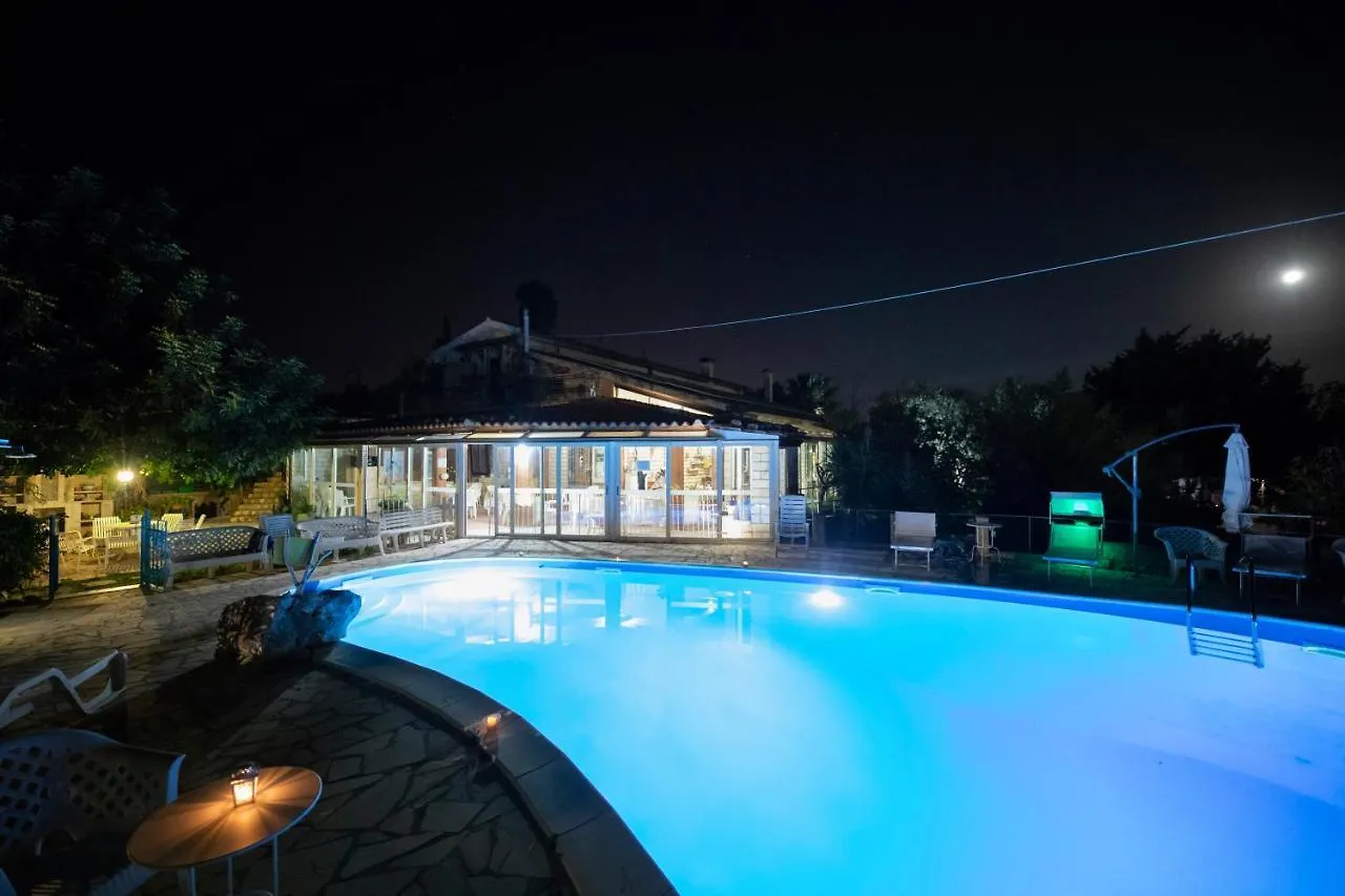 Dimora Della Pizzuta Hotel Noto 0*,  Italy