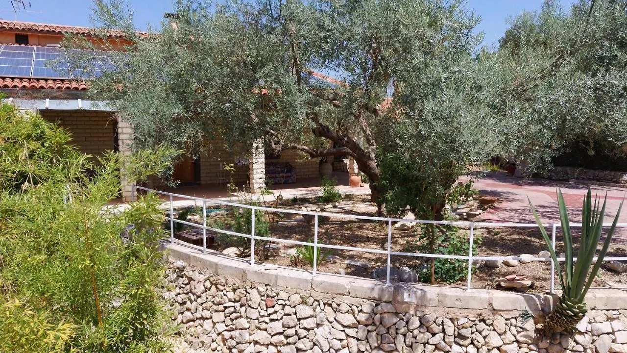 Dimora Della Pizzuta Hotel Noto 0*,